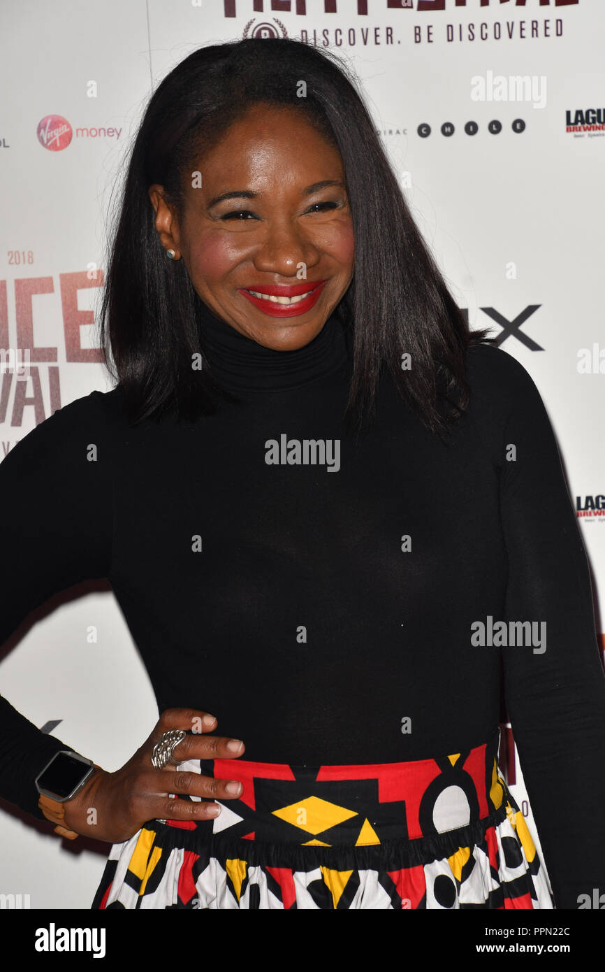 London, Großbritannien. 26. September 2018. Karen Bryson MBE besucht die Raindance Eröffnungsgala 2018 Vue West End, den Leicester Square am 26. September 2018 in London, England statt. Bild Capital/Alamy leben Nachrichten Stockfoto