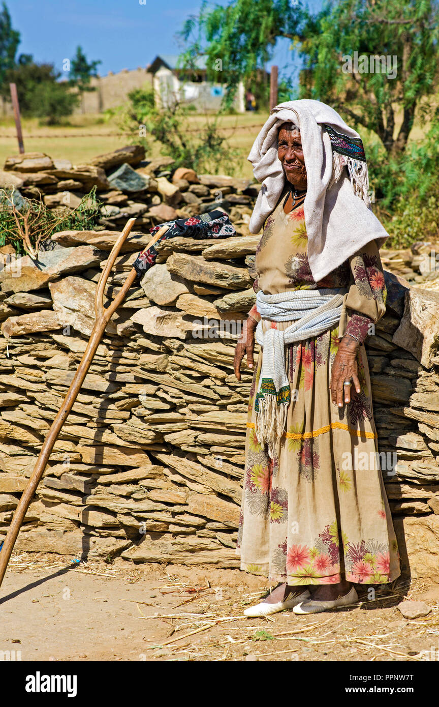 Farmer aus dem Tigray ethnische Gruppe, Hawzien Plain, Tigray, Äthiopien Stockfoto