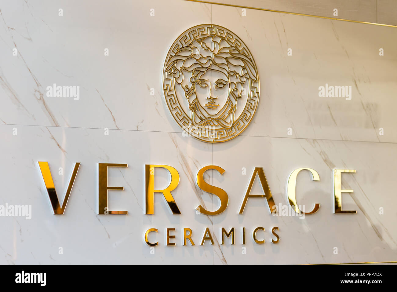 Bilder Von Versace Frankfurt Am Main www.alamy.de