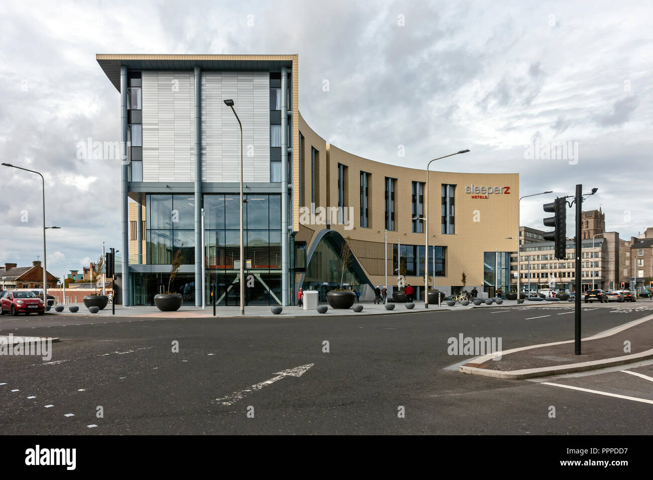 Sleeperz Hotel Dundee oben Dundee Railwlay Station im Süden der Union Street Dundee Schottland Großbritannien Stockfoto