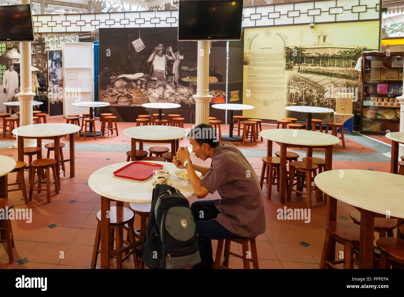Singapur, Lau Pa Sat, Alter Markt, Food Center im Geschäftsviertel, Robinson Road Stockfoto
