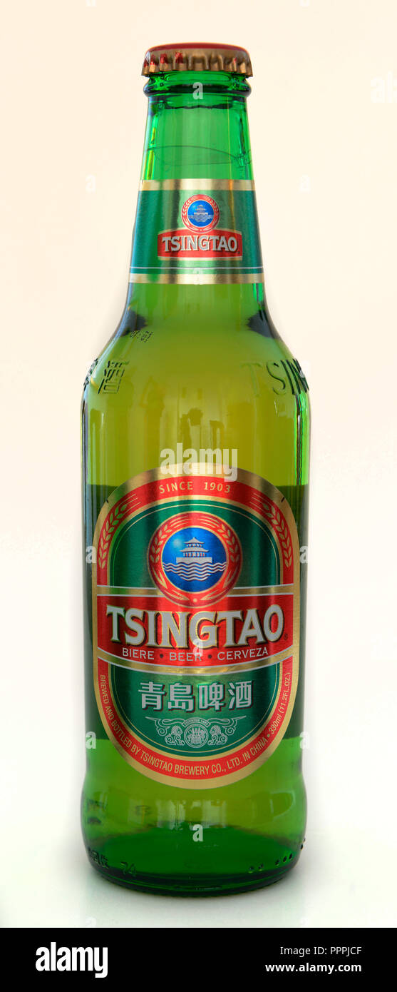 Flasche, Tsingtao Bier, China Stockfoto
