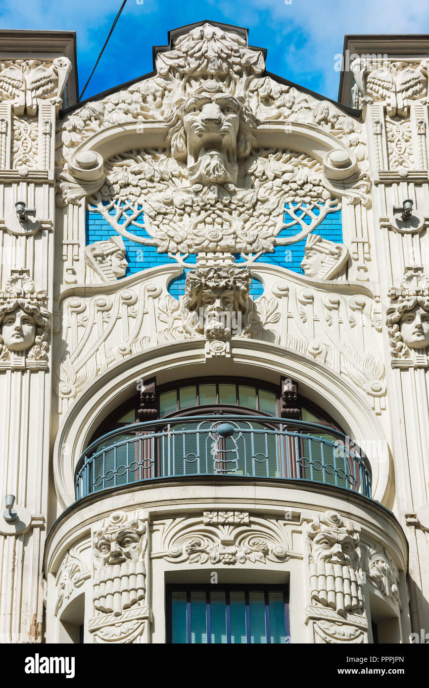 Riga Architektur, eine verzierte Jugendstil Gebäude von Michail Eisenstein in Alberta Iela im Art Nouveau Stadtteil von Riga, Lettland entwickelt. Stockfoto