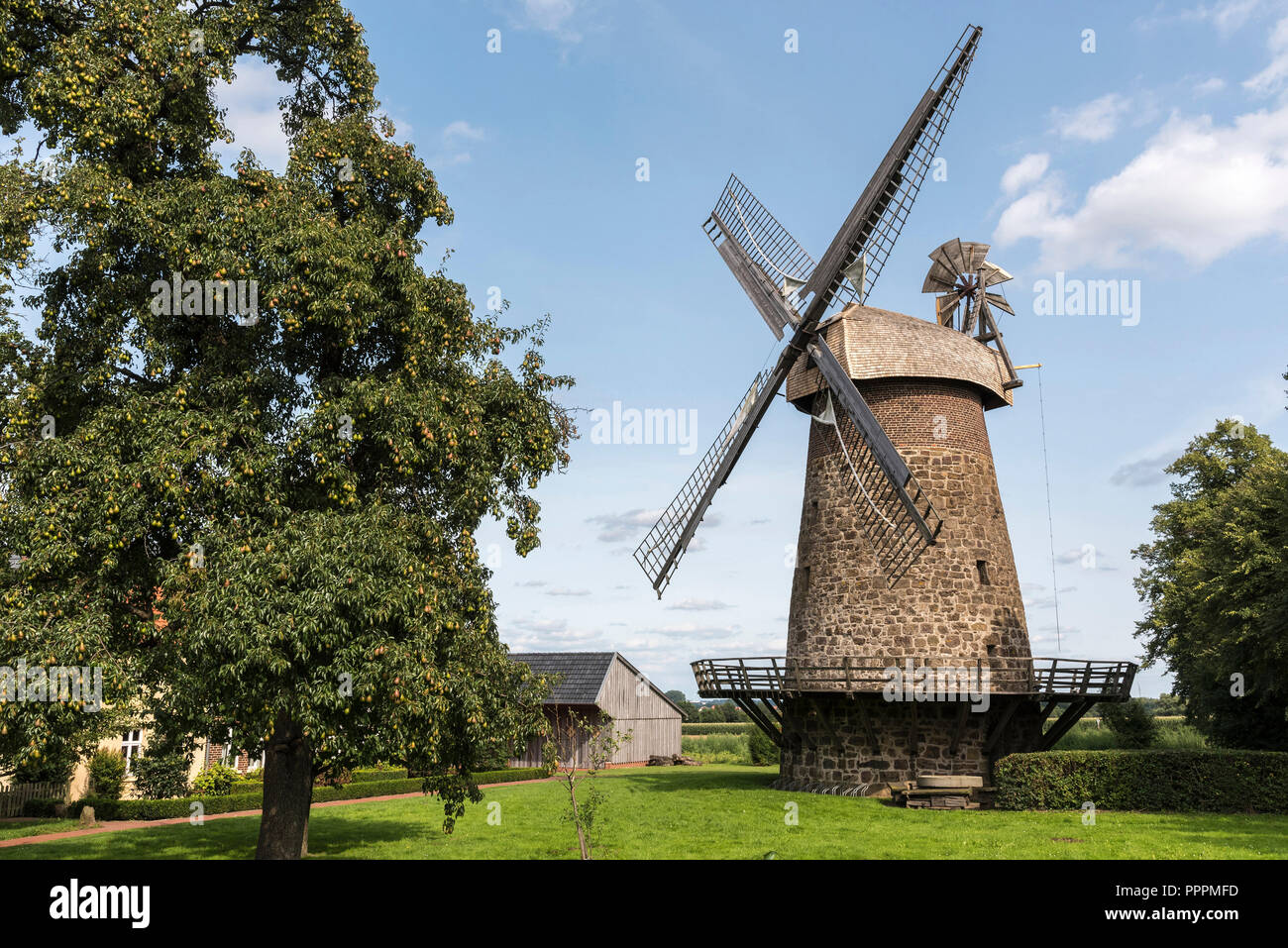 Wind Mill, Eilhausen, Minden-Luebbecke, Ostwestfalen-Lippe, Nordrhein-Westfalen, Deutschland Stockfoto