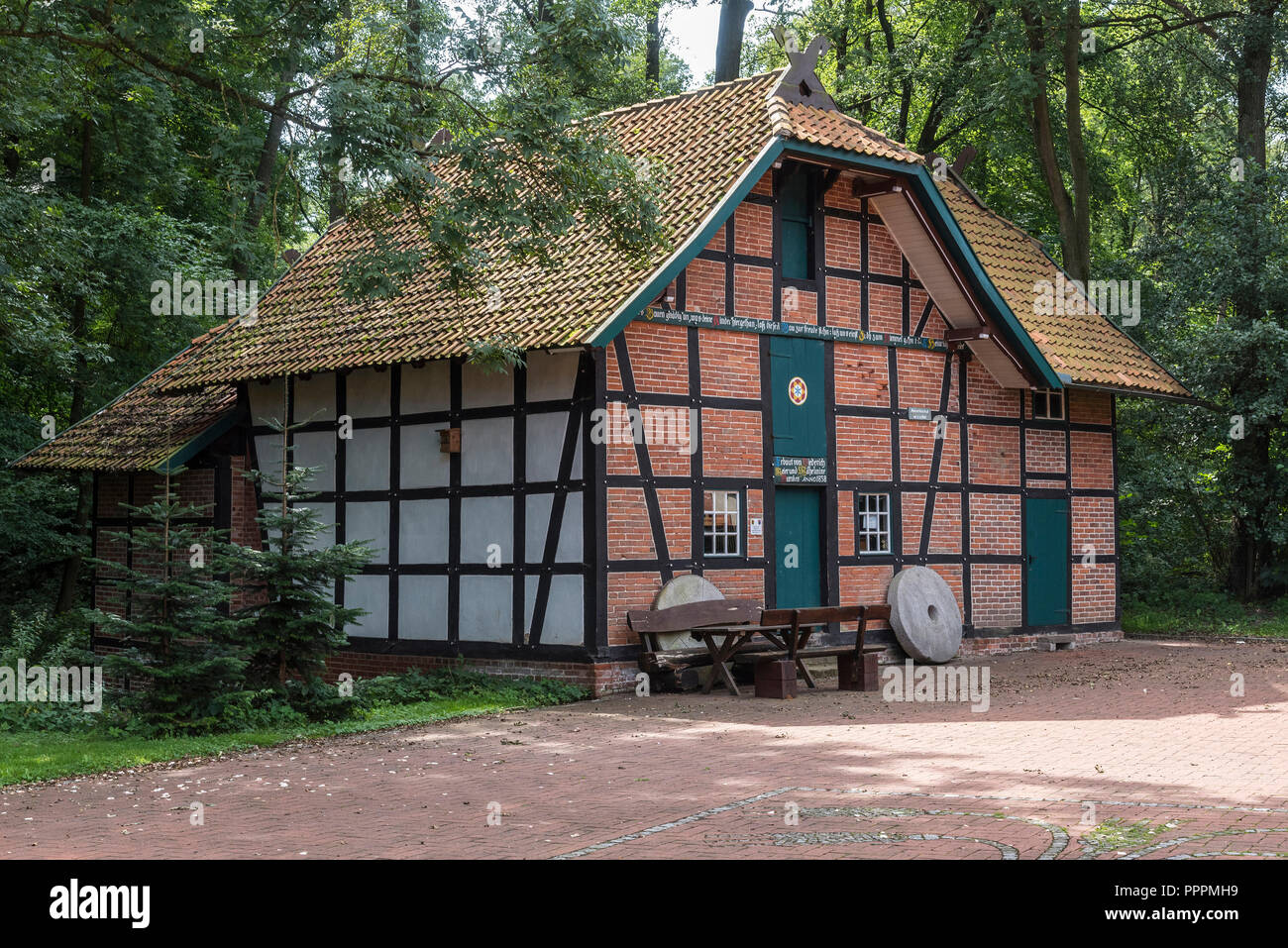 Wassermühle Harrienstedt, Raddestorf, Niedersachsen, Deutschland Stockfoto