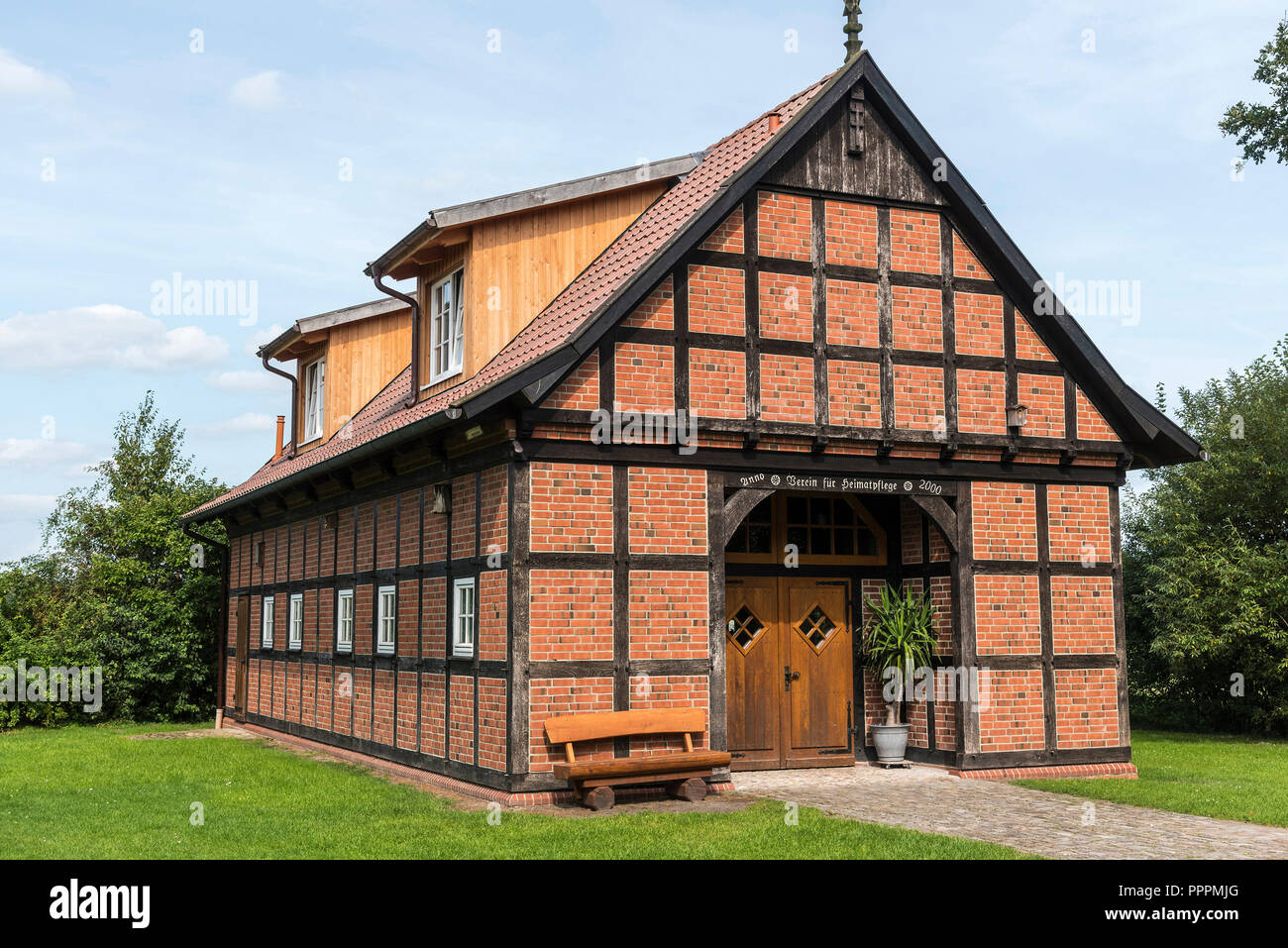 Fachwerkhaus, Tonnenheide, Rahden, Minden-Luebbecke, Ostwestfalen-Lippe, Nordrhein-Westfalen, Deutschland Stockfoto