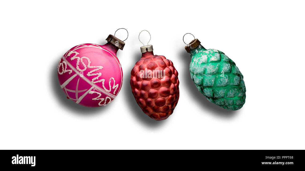 Drei alte Xmass Kugeln ornement auf weißem Hintergrund Stockfoto