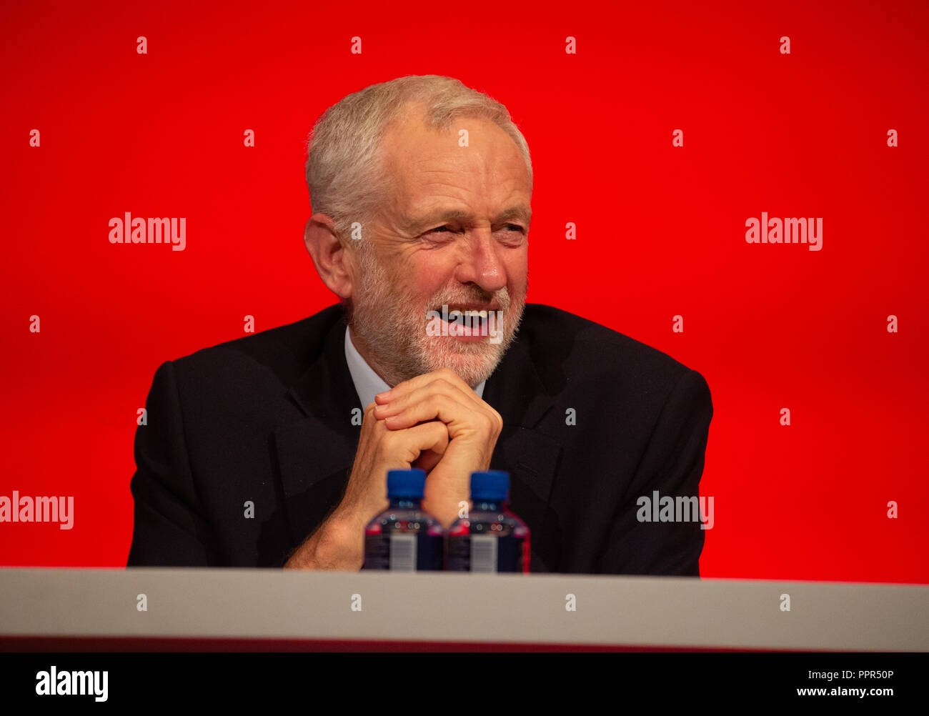 Der Führer, Jeremy Corbyn, Lächeln und gut gelaunt von der Labour Party, Konferenz in Liverpool. Stockfoto