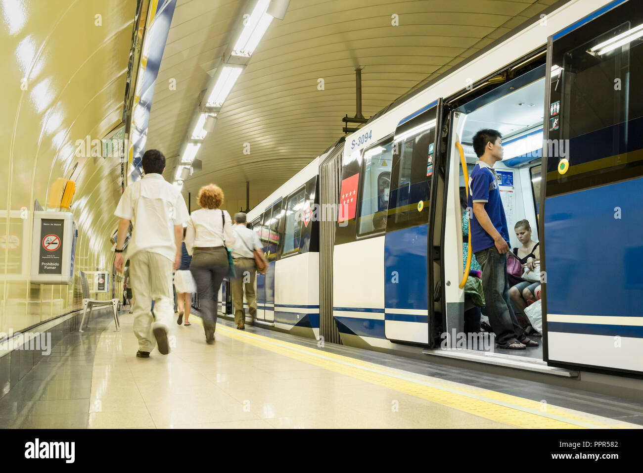 Der U-Bahnhof Lavapies in Madrid, Spanien Stockfoto