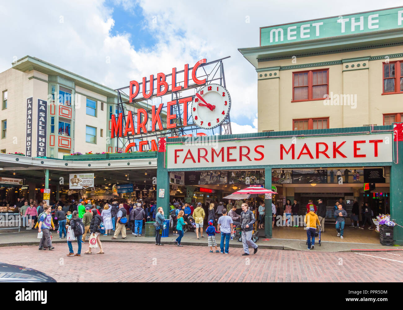 Pike Place Market in Seattle Washington eine der ältesten kontinuierlich betriebenen Märkte öffentliche Landwirte in den Vereinigten Staaten Stockfoto