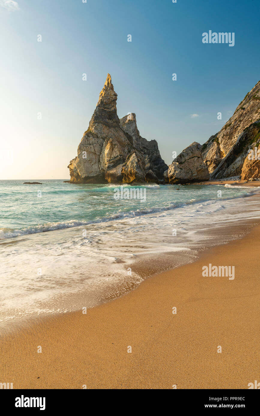 Die schönen Praia da Ursa Strand an der wilden Atlantikküste Portugal Stockfoto