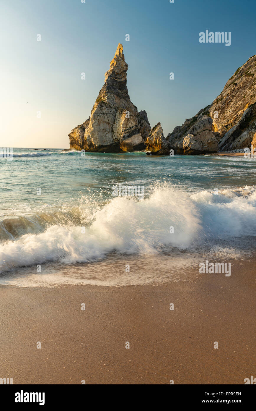 Die schönen Praia da Ursa Strand an der wilden Atlantikküste Portugal Stockfoto