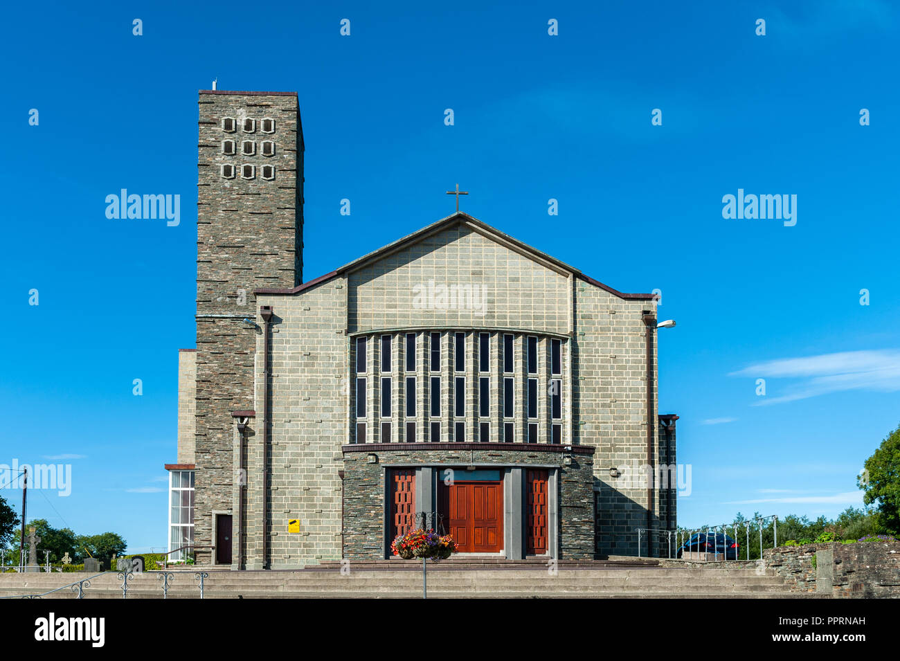 Äußere aller Heiligen Katholischen Kirche, Drimoleague, West Cork, Irland. Stockfoto