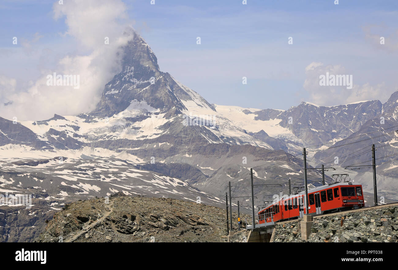 Die Gornergrat Bahn ist ein Berg, Zahnradbahn, im Schweizer Kanton Wallis. Es verbindet das Resort Dorf Zermatt, auf 1.604 m gelegen, Stockfoto