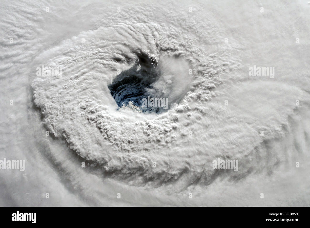 Hurrikan Florenz Auge. Satelliten anzeigen. Elemente dieses Bild von der NASA eingerichtet Stockfoto