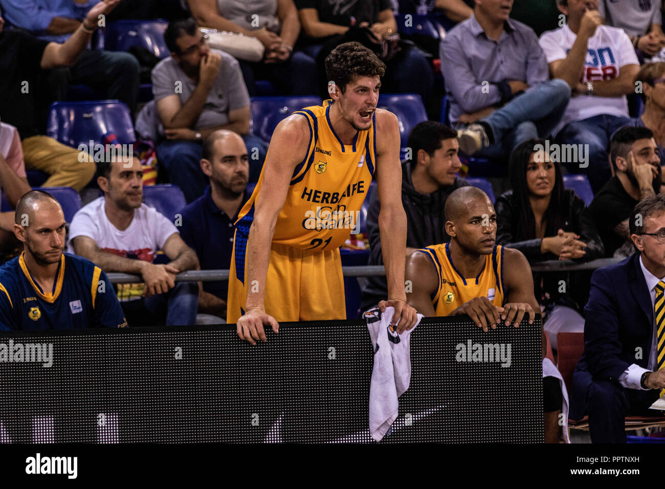 September 27, 2018 - Oriol Pauli, #21 von Herbalife Gran Canaria in Aktionen während der Liga Endesa Match zwischen dem FC Barcelona Lassa und Herbalife Gran Canaria am 27. September 2108 im Palau Blaugrana, in Barcelona, Spanien. Quelle: AFP 7/ZUMA Draht/Alamy leben Nachrichten Stockfoto