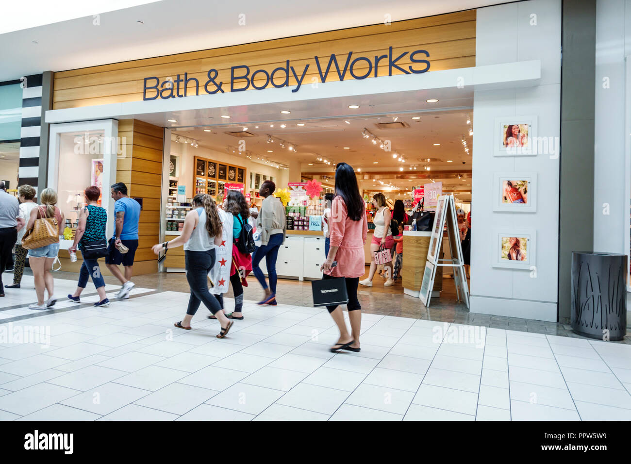 Bath And Body Works Usa Stockfotos Und Bilder Kaufen Alamy