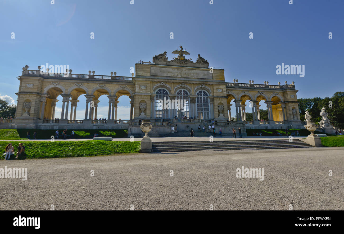 Schloss Schönbrunn, die Gloriette. Wien, Österreich Stockfoto