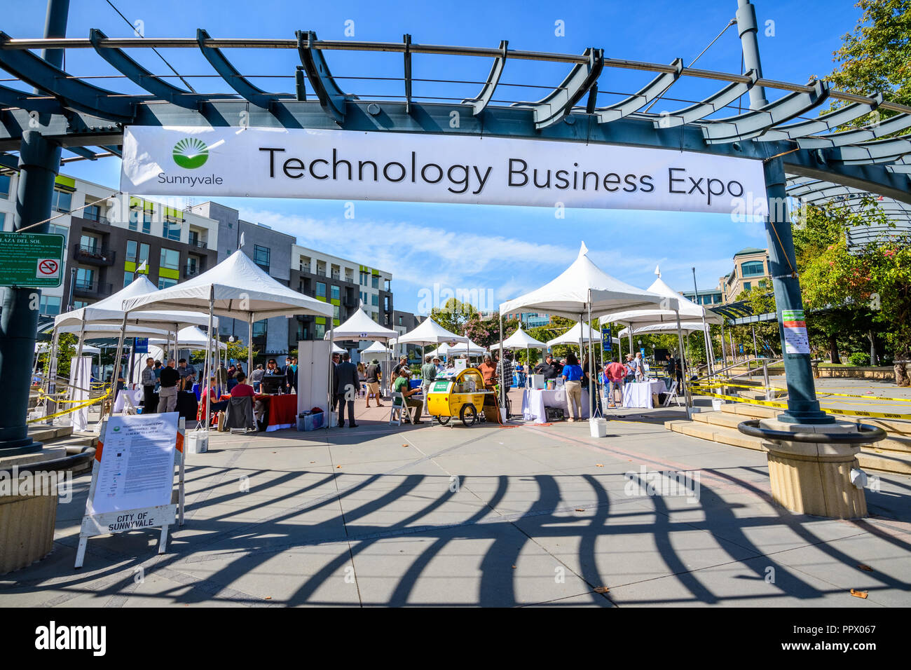 September 27, Sunnyvale 2018/CA/USA - Der "Technology Business Expo" in der Innenstadt präsentiert Produkte durch lokale Unternehmen. Stockfoto