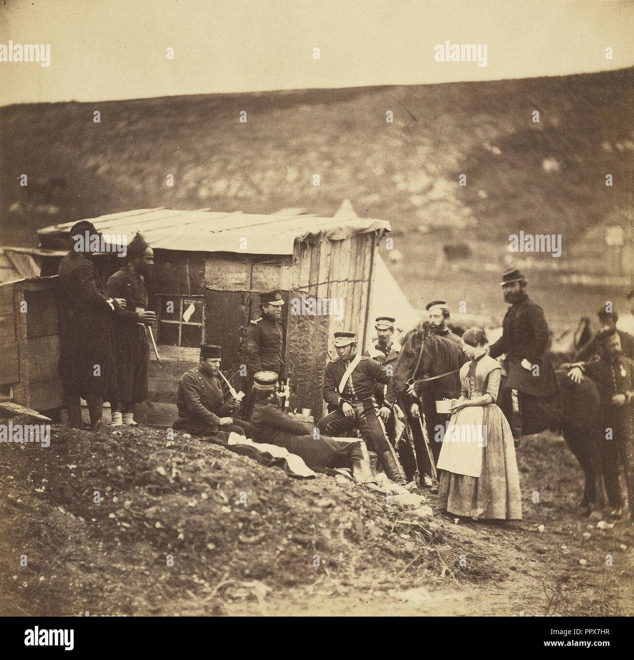 Lager der 4 Dragoon Guards, gesellige Party, Französisch und Englisch; Roger Fenton, Englisch, 1819-1869, 1855; Eiklar silber Stockfoto