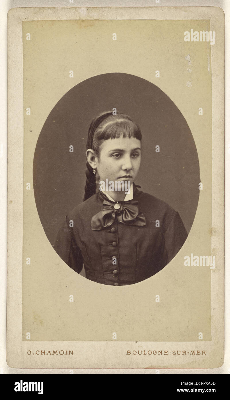 Frau, in oval Stil; O. Chamoin, Französisch, aktive 1870s, über 1878; Woodburytype drucken Stockfoto