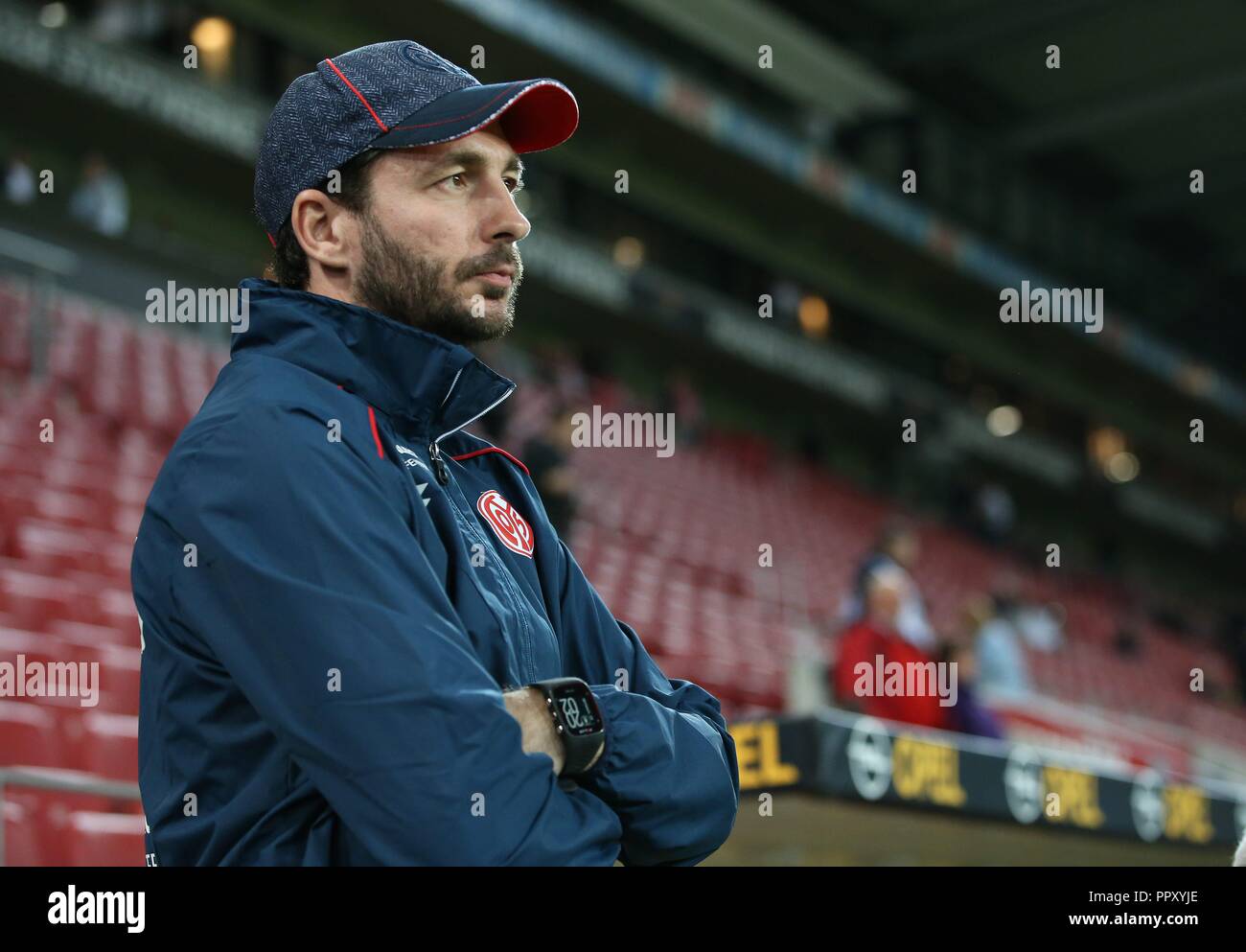 Mainz, Deutschland. 26 Sep, 2018. firo: 26.09.2018 Fußball, Fußball: 1. Bundesliga, Saison 2018/2019 FSV FSV FSV Mainz 05 - VfL Wolfsburg FSV Trainer, Coach, Sandro Schwarz, | Verwendung der weltweiten Kredit: dpa/Alamy leben Nachrichten Stockfoto