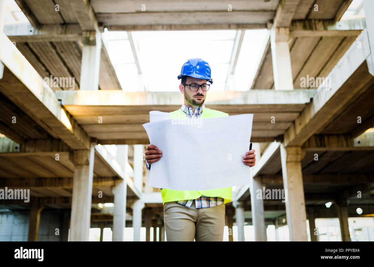 Bauleiter auf der Baustelle Stockfoto