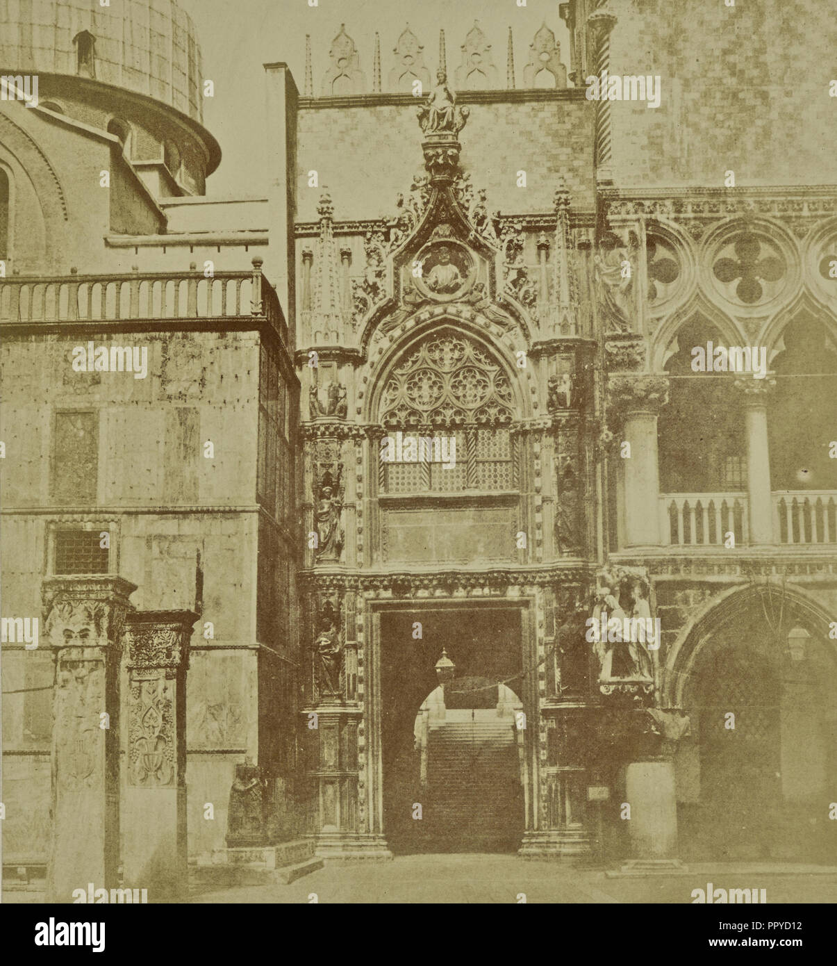 Porta della Carta, Doge's Palace, Venedig, Italien, Europa, ca. 1855 - 1865; Eiklar silber Drucken Stockfoto