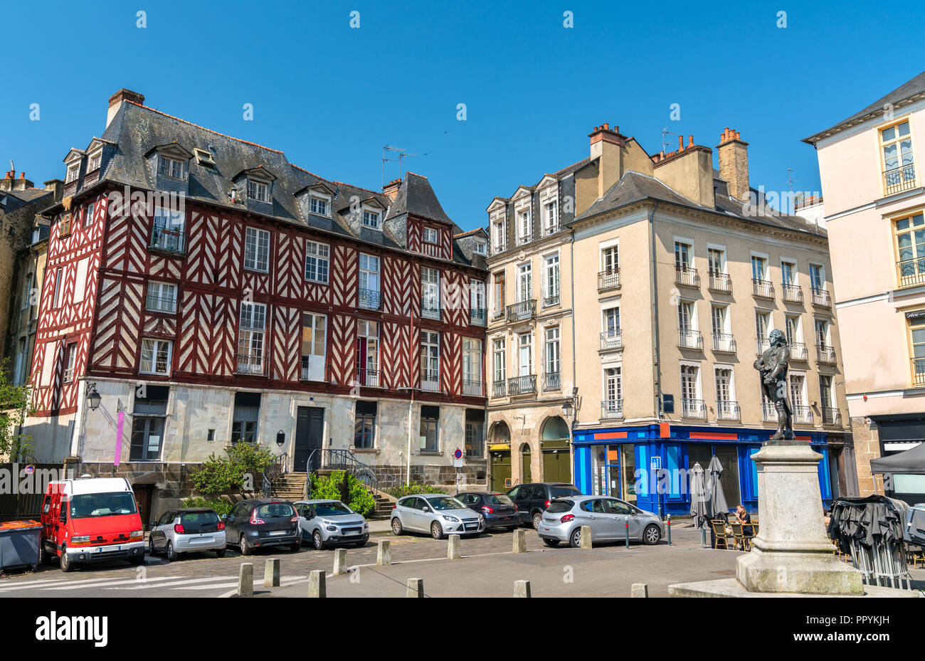 Traditionelle Fachwerkhäuser in der Altstadt von Rennes, Frankreich Stockfoto