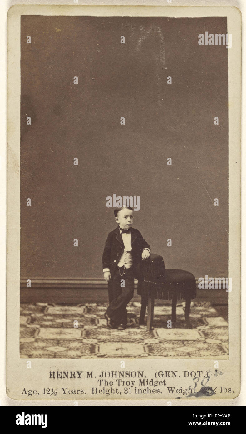Henry M. Johnson., Gen. Dot., die Troy Midget. Alter, 12 1,2 Jahre. Höhe, 31 Zoll. Gewicht 30 lbs; Hardy & Van Arnam; 1870 Stockfoto