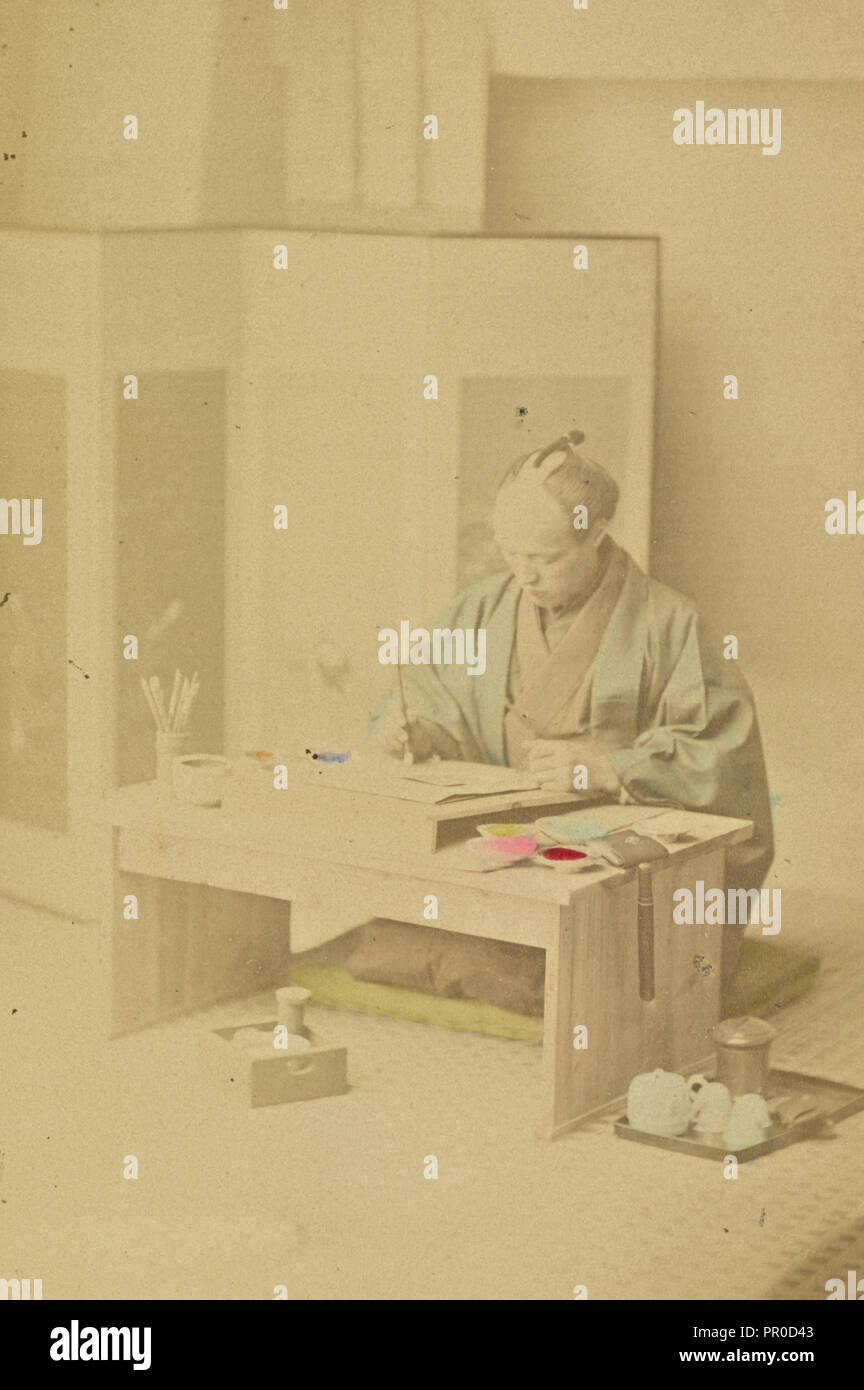 Ein japanischer Künstler bei der Arbeit; Kazumasa Ogawa, Japanisch, 1860-1929, 1897; Hand - farbige Eiweiß silber Drucken Stockfoto