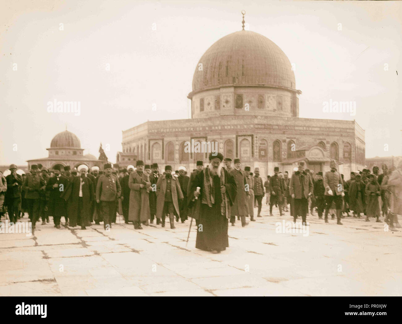 Enver Pascha und Jamal (Cemal Pascha) Besuch der Felsendom, Jerusalem. 1916, Jerusalem, Israel Stockfoto