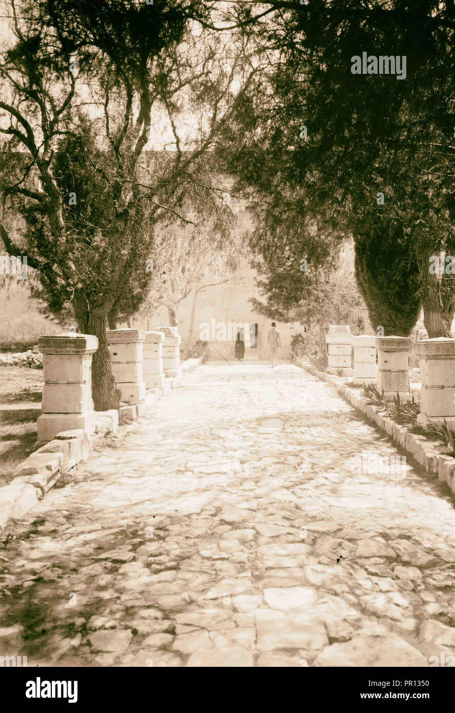 Jerusalem (El-Kouds), Vorgehensweise bei der Stadt. Ansatz zum Haus des Kaiphas. 1900, Israel Stockfoto