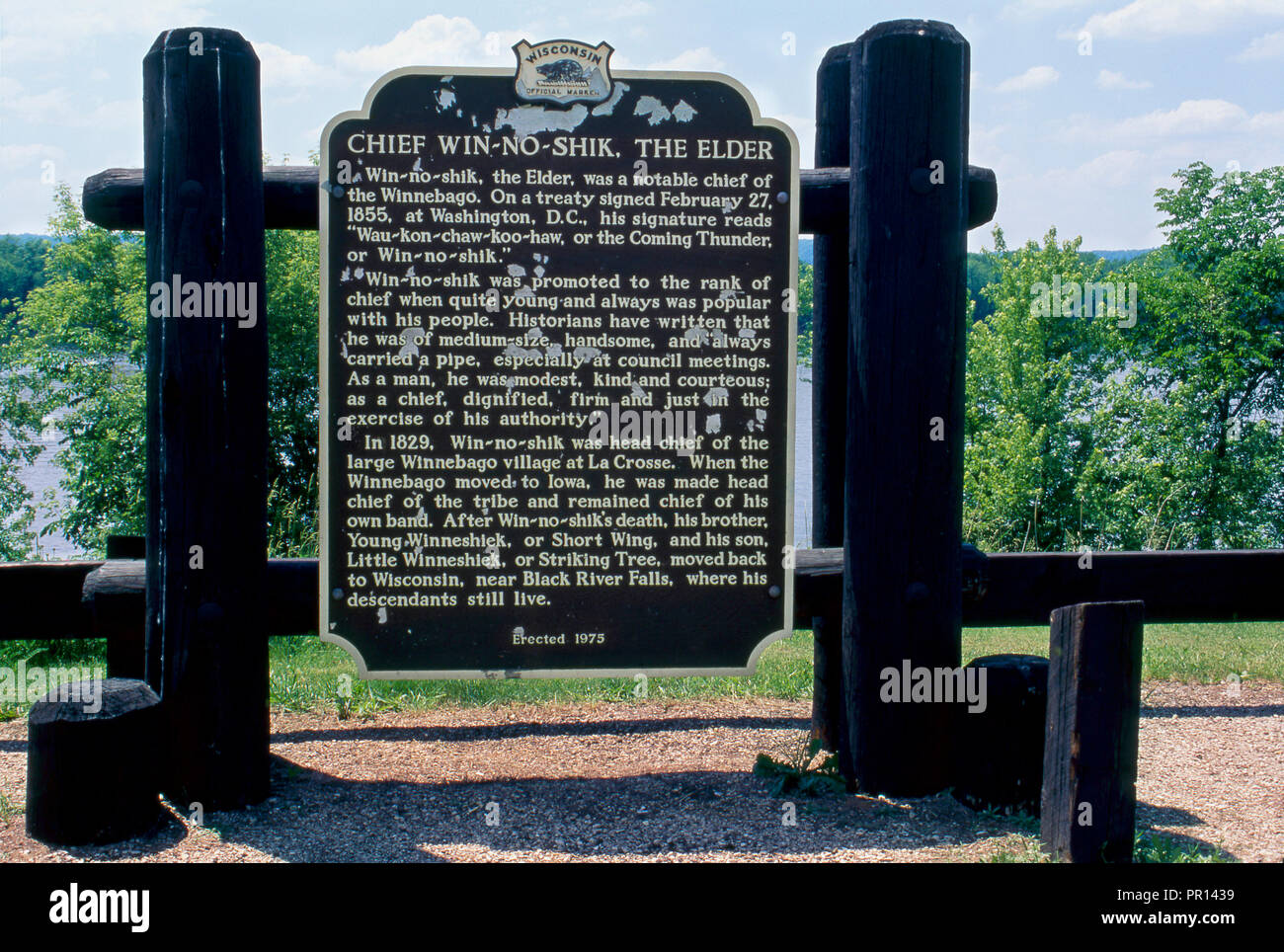 Denkmal für Winnebago chief Win-No-shik, Ufer des Mississippi River, Wisconsin. Foto Stockfoto