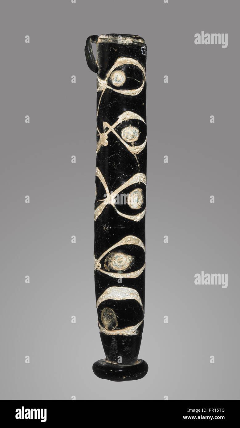 Opak Schwarz mit weißen Trails und Blobs; im östlichen Mittelmeerraum; 9. - 11. Jahrhundert?, Glas; 10,5 cm, 4 1,8 in Stockfoto