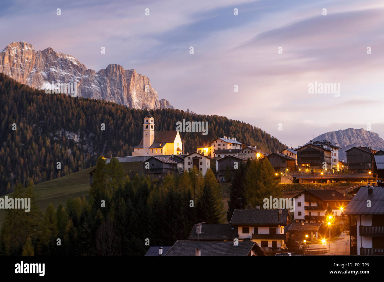 Colle Santa Lucia in den Dolomiten, Belluno, Venetien, Italien, Europa Stockfoto