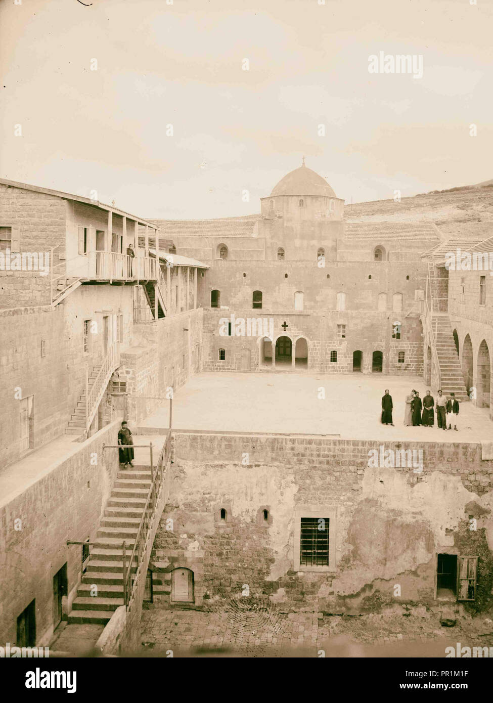Krak des Chevaliers & Kloster von St. George. Kloster von St. George. Innenhof. 1936, Syrien Stockfoto