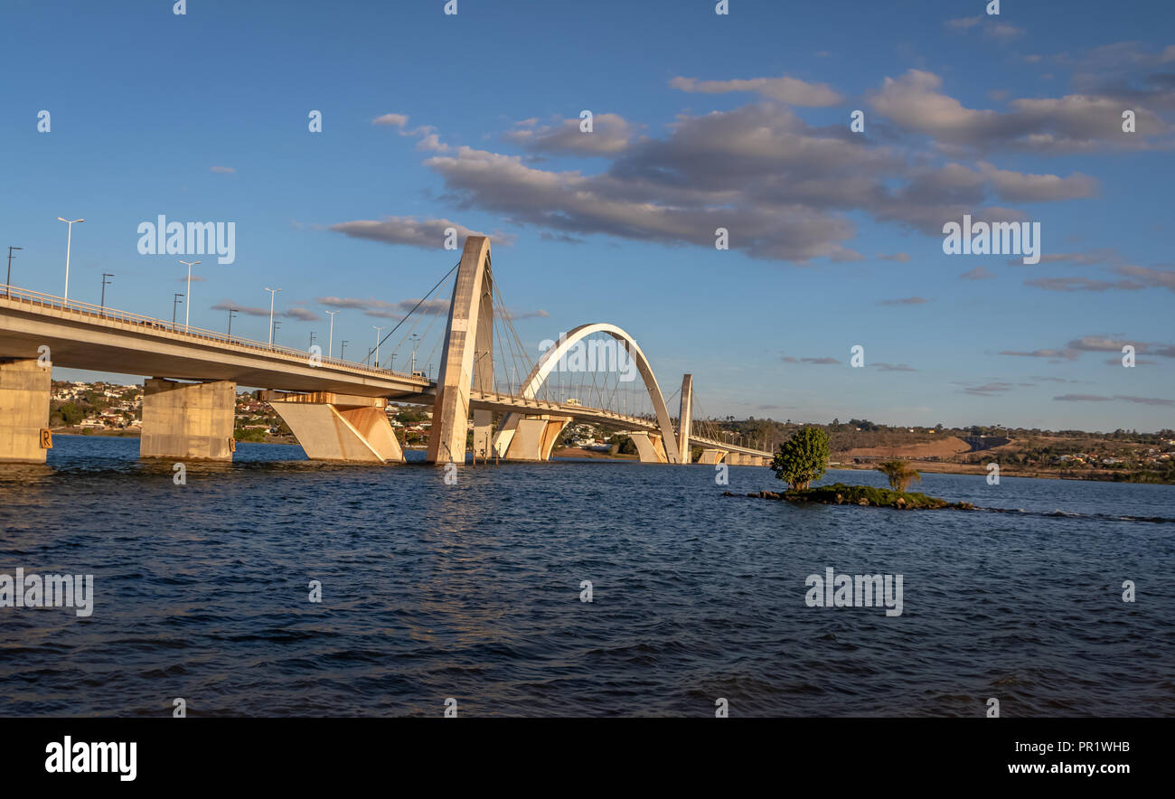 JK Brücke und Paranoa See - Brasilia, Distrito Federal, Brasilien Stockfoto