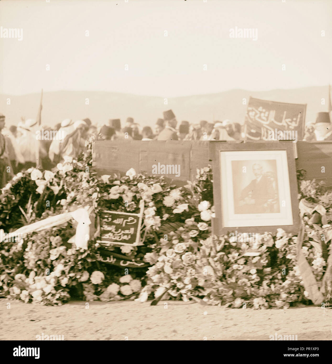 Filme auf dem 14. Sept. 1933, als die Überreste von König Feisal des Irak war aus Europa nach Haifa gebracht werden Stockfoto