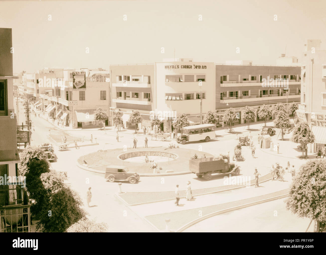 Ramleh, Tel-Aviv. Tel Aviv, "die Kolonie" Platz. Die Ki Kar Hamo Shavot Kreis an der Kreuzung der Hauptstraßen, Jaffa Street Stockfoto