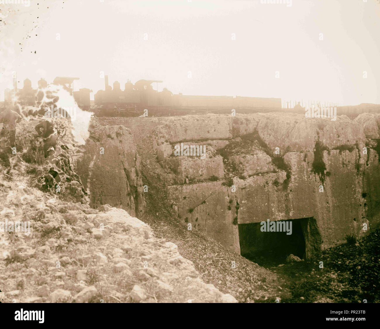 Militärische leichten Zug über dem Grab der Richter, 1918. 1918, Jerusalem, Israel Stockfoto