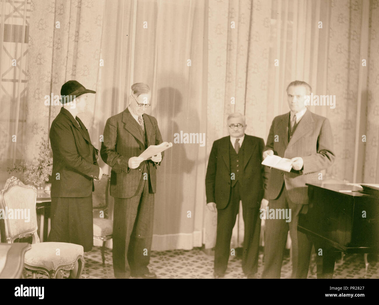 Der polnische Generalkonsul lesen Rede 1940, Jerusalem, Israel Stockfoto