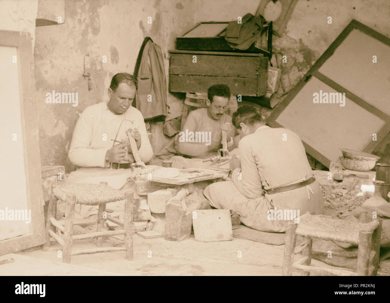 Bethlehem Perlmutt Arbeitnehmer. 1934, West Bank, Bethlehem, Israel Stockfoto