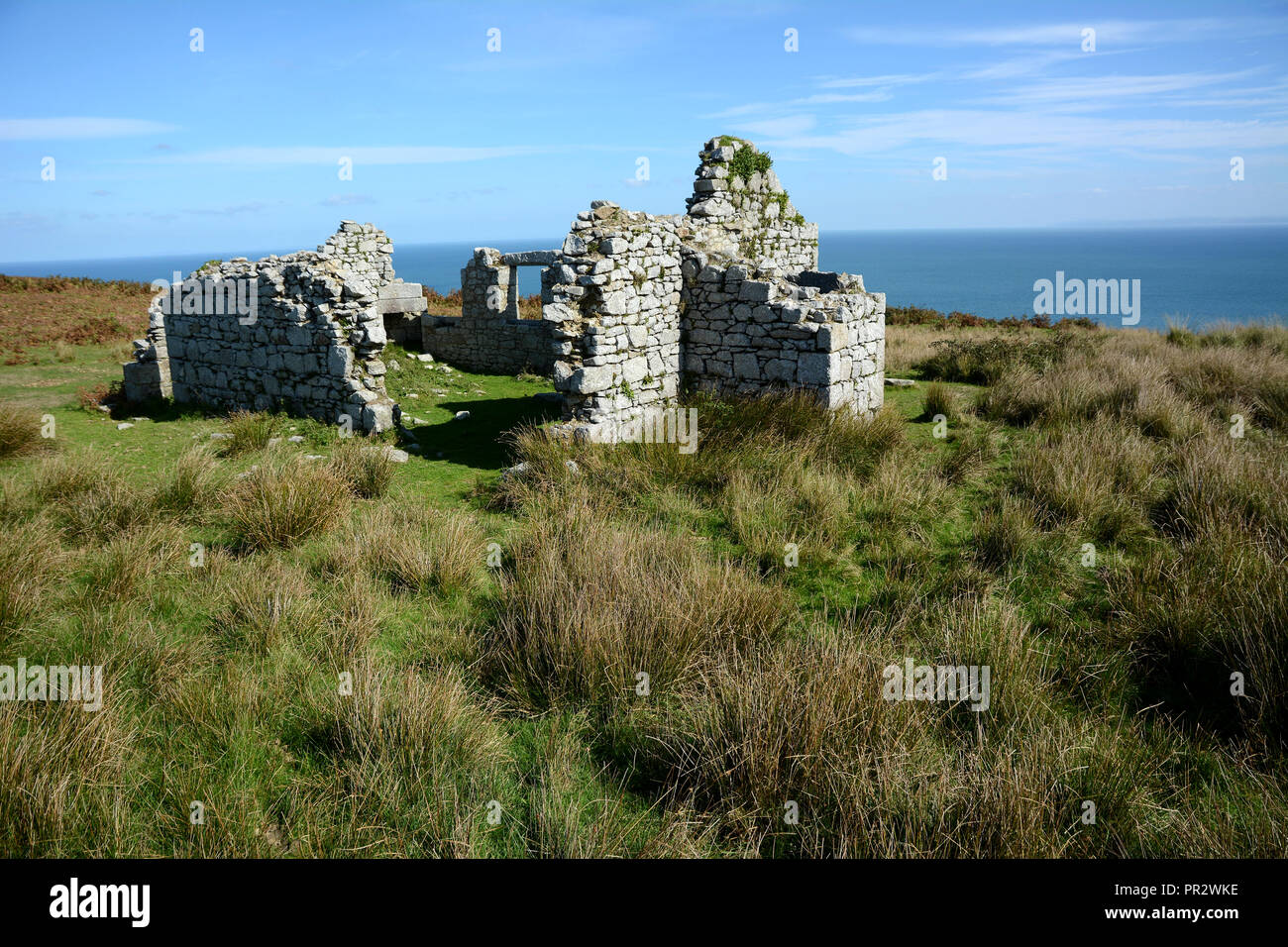 Steinerne Ruinen auf Lundy Island Großbritannien Stockfoto