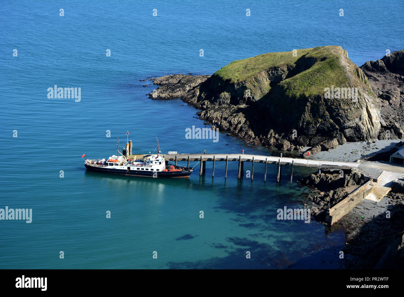 MS Oldenburg auf Lundy Island Großbritannien Stockfoto