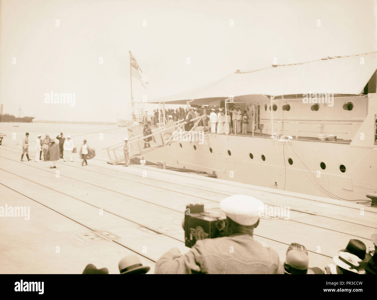 Ankunft des Negus nach Haifa. Foto zeigt die Familie des äthiopischen Kaisers Haile Selassie I in Haifa auf dem Britischen Stockfoto