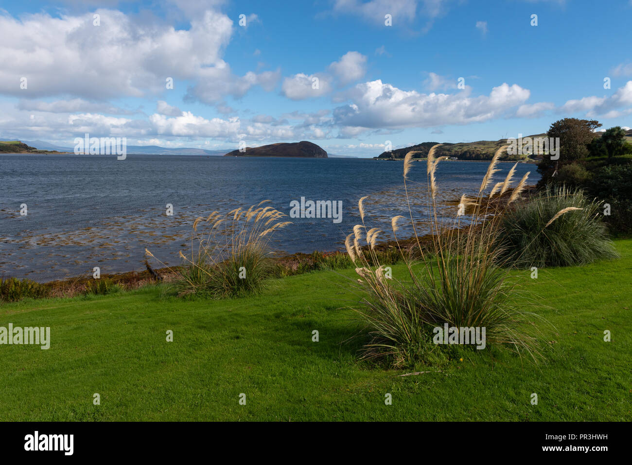 Campbeltown Loch und Davaar Island von der Promenade in Campbeltown Stockfoto