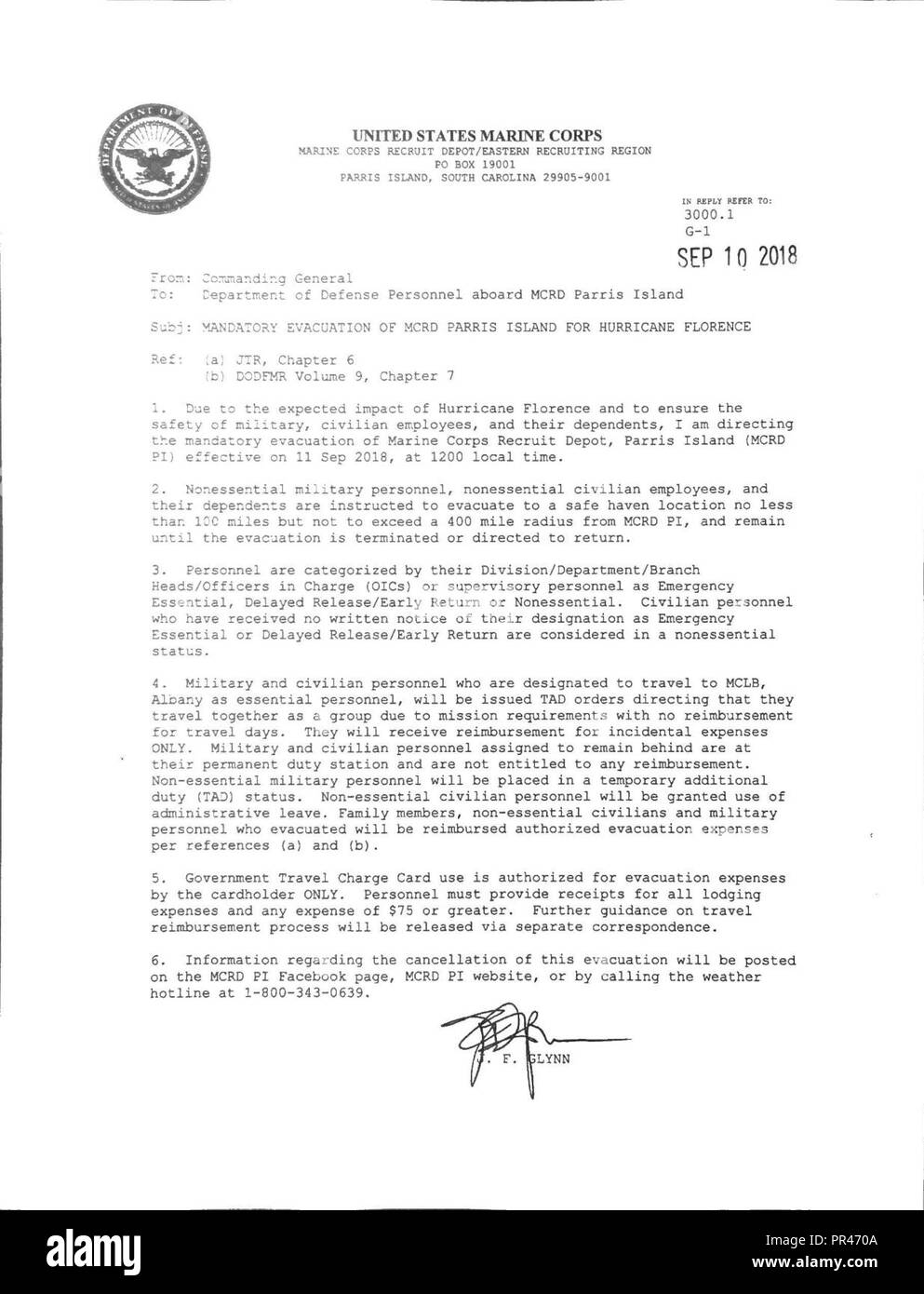 Aufgrund der zu erwartenden Auswirkungen des Hurrikans Florenz, und die Sicherheit von militärischen, zivilen Mitarbeitern zu sichern, und ihre Familien, Brig. Gen. James Glynn hat die Pflicht die Evakuierung des Marine Corps Recruit Depot Parris Island um 12:00 Uhr Sept. 11, 2018 Effektive geleitet. Stockfoto