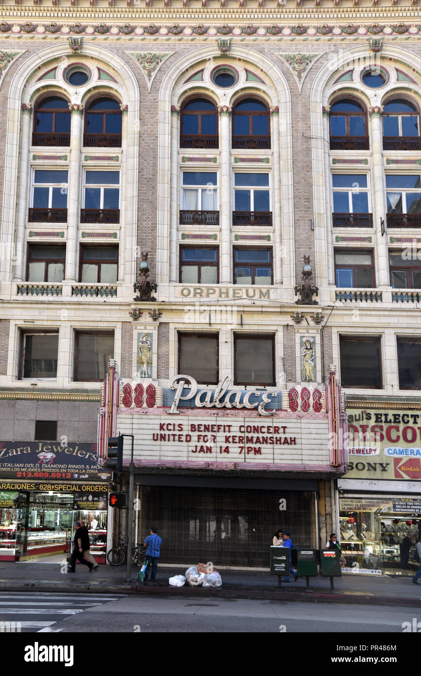 Los Angeles, CA - 19. Januar 2018: historischen Palast Theater als Teil des zurück holen Broadway Initiative neu belebt Stockfoto