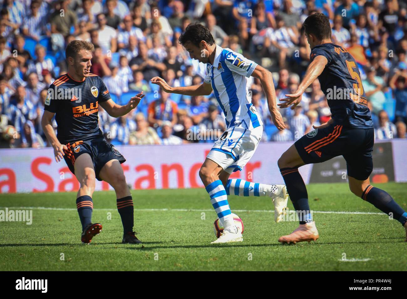 Ruben Pardo von Real Sociedad während der spanischen Liga Fußballspiel zwischen Real Sociedad und Valencia an der Anoeta Stadium am 29. September 2018 in San Sebastian, Spanien Cordon drücken Sie Stockfoto